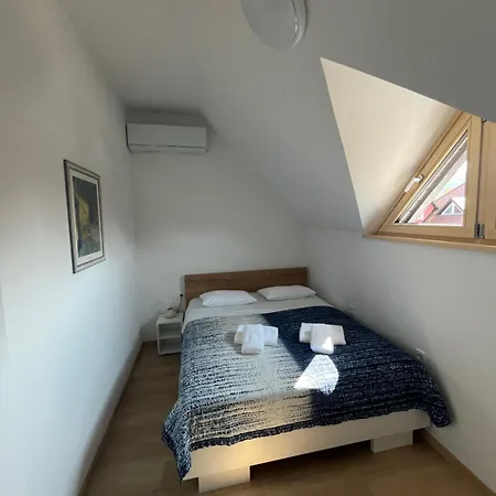 Premium House Buqez-Terme Catez With Termal Riviera Tickets Čatež ob Savi