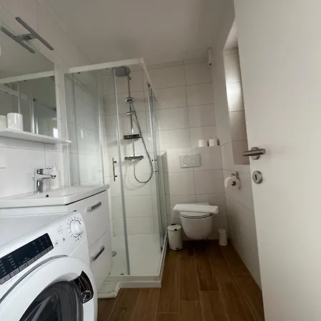 Apartma Buqez-house 79 With Termal Riviera Catez Tickets דירה