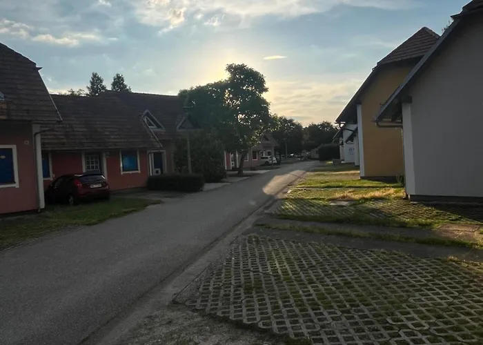 Apartma Buqez-house 79 With Termal Riviera Catez Tickets チャテジ・オプ・サヴィ